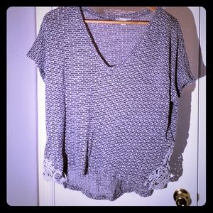 Knit top with lace knitting